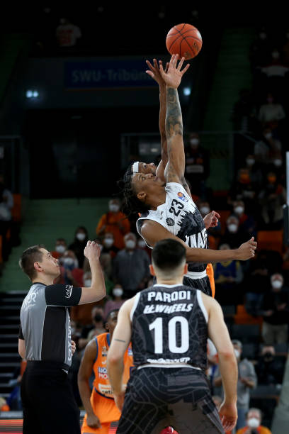 出何种竞技 出何种竞技