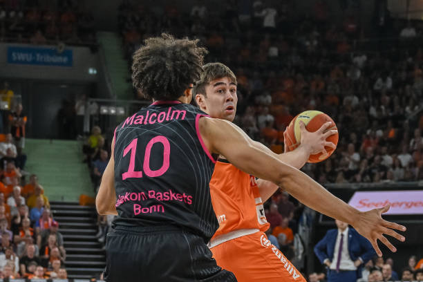 开日韩的顶 开日韩的顶