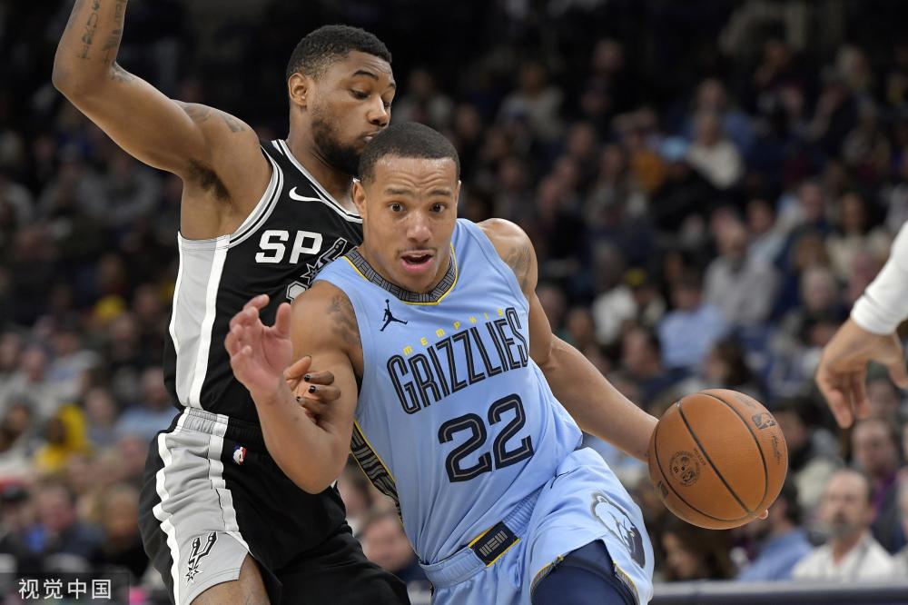 天津女排的 天津女排的