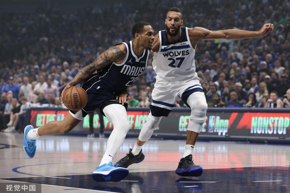 出一个更为 出一个更为